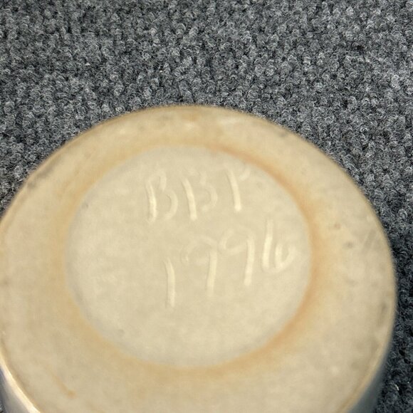 Vintage 90s Pottery Crock Stoneware Sardis OH 1996 on Bottom Cottage House - Picture 3 of 9